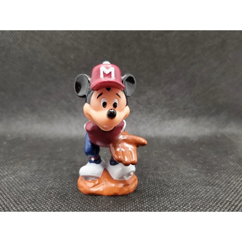 BASEBALL MICKEY MOUSE Pitching Pvc Cake Topper Figurine
